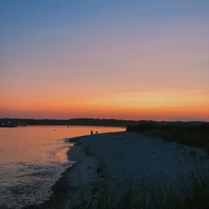 Meet your Posher, Ava